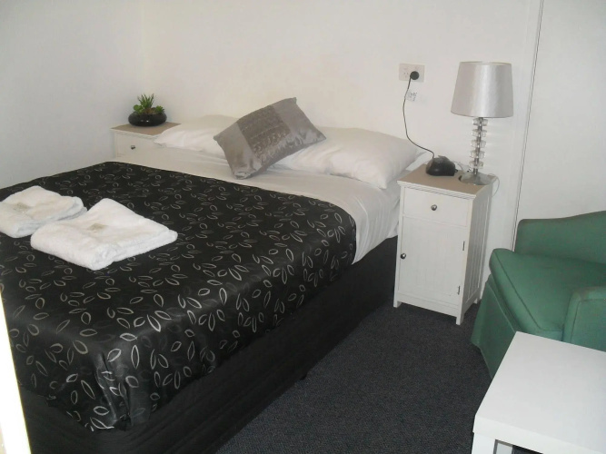 Charm City Motel