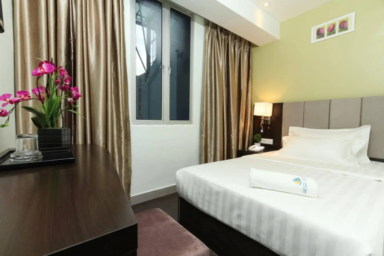 Amigo Hotel