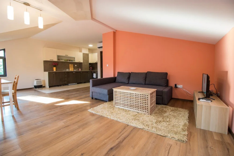 FM Premium 2-BDR Apartment - Spacious Loft