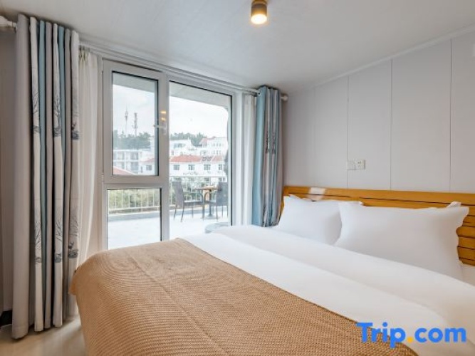 1 Bedroom Suite