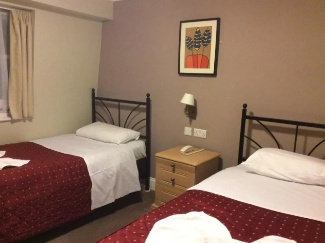 Standard Twin room