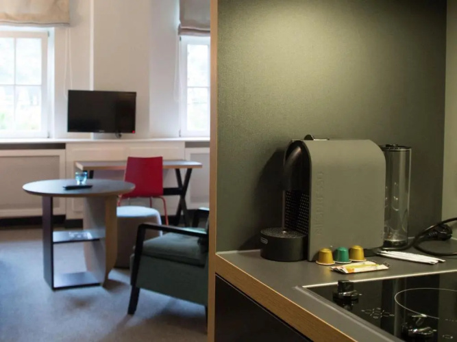 Apartment040