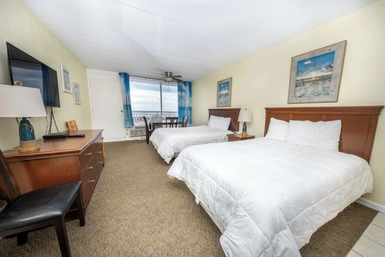Deluxe Quadruple Studio with ocean view