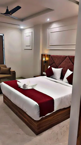 Hotel Majestic Heights