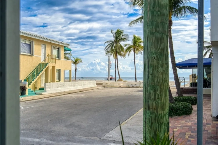 Deluxe Double room beachfront