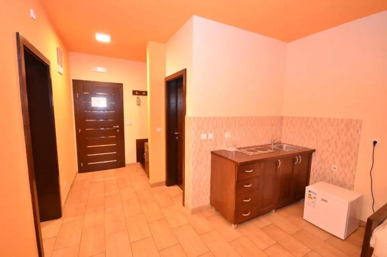 1 Bedroom Apartment with balcony and with view