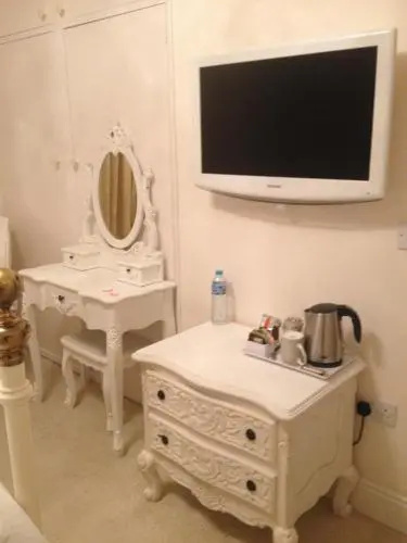 The Small B&B