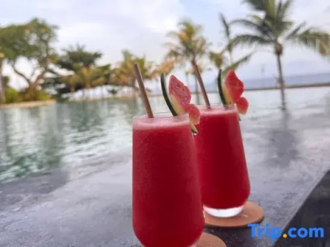 Quenzo Beach Resort