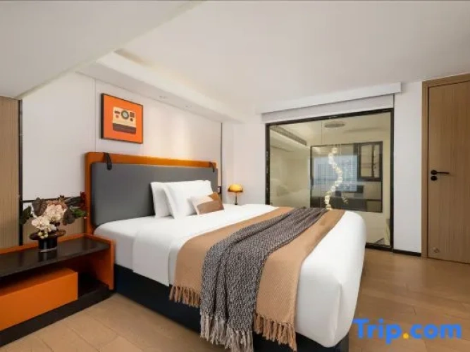 Double Duplex Suite