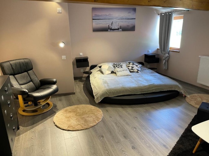 Suite with mountain view