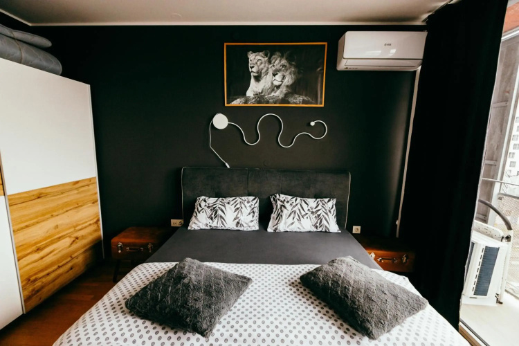 Hermes Apartment