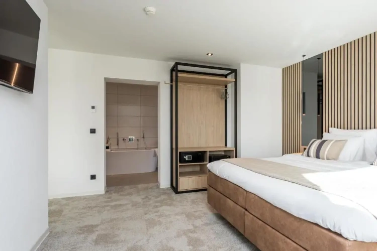 Superior Double Suite