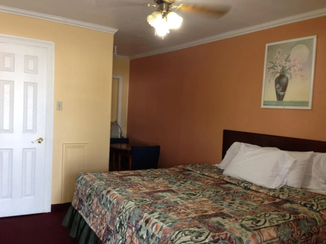 Travel Inn Motel