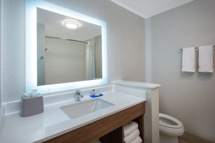 Quadruple Suite