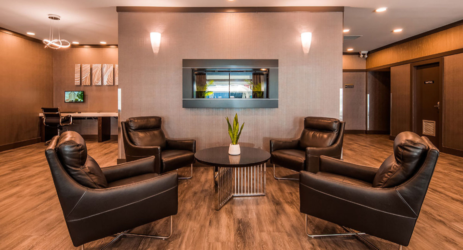 Best Western Plus Carlton Plaza Hotel photo 16