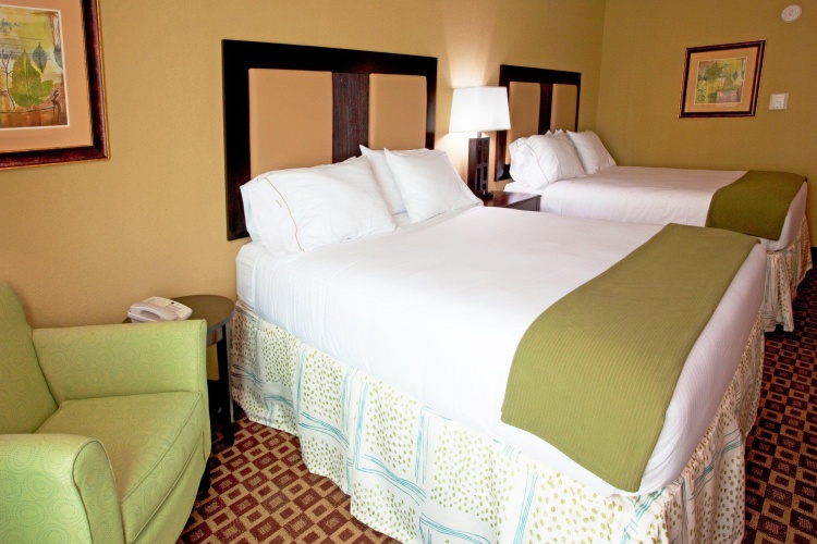 Quadruple Suite