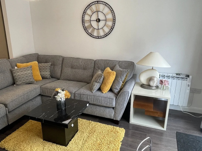 Aarons Stunning 2-bed in Aberdeen City Centre
