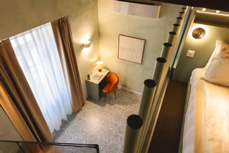 Deluxe room
