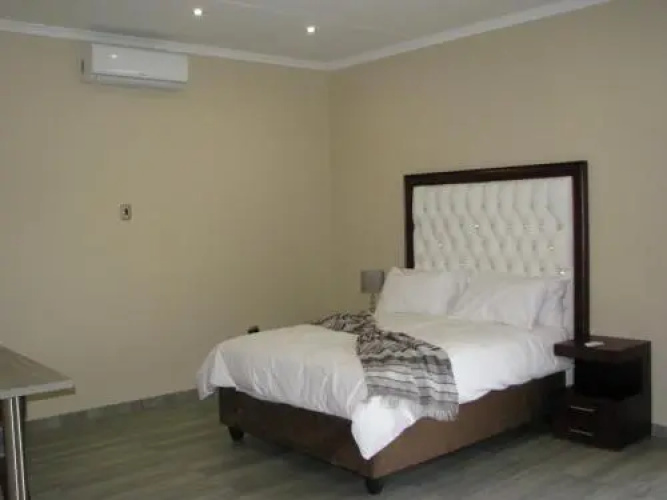 4 Seam Guest House