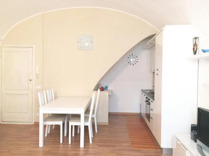 56 Via Nino Bixio