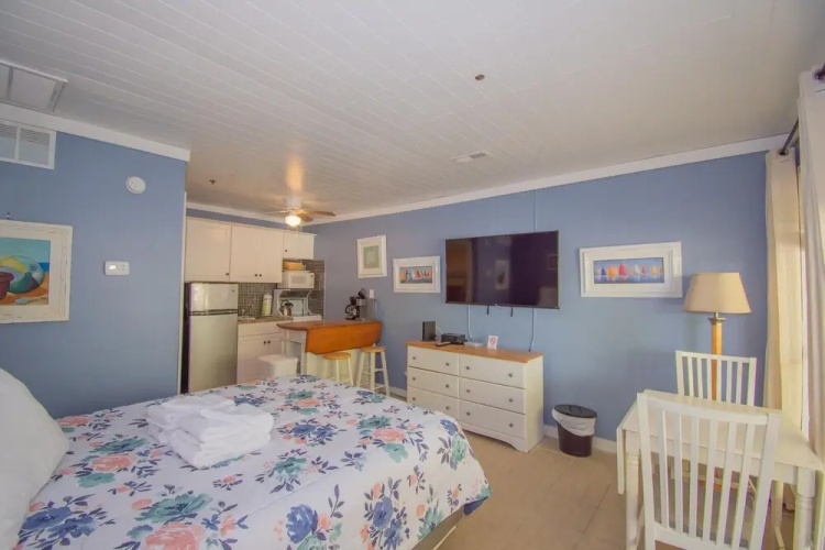 529 Sunsuite