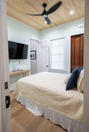 2 Bedrooms Luxury Suite with city view