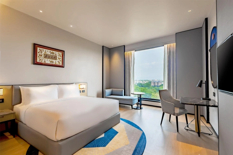 Superior Club room