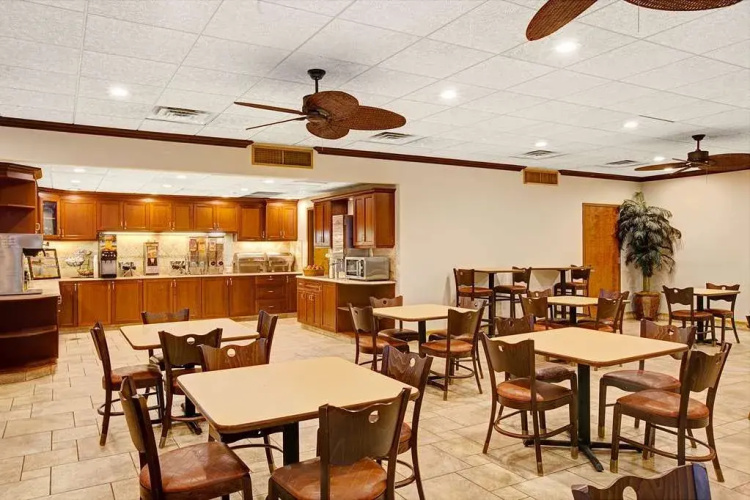 Ramada Wayne Fairfield Area