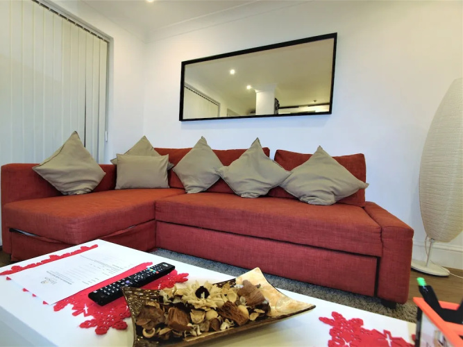 Leyton Rooms