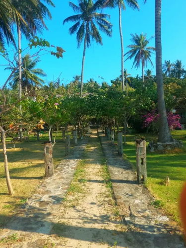 Arys Lagoon Bungalow & Hotel