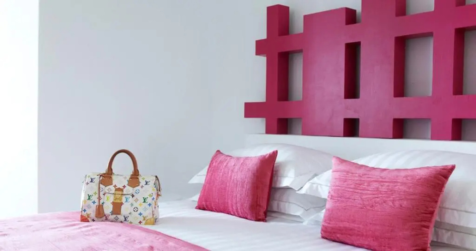 Avant Garde Suites