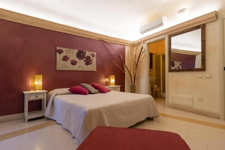 Classic Triple room