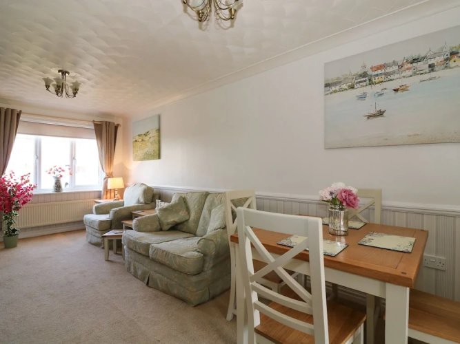 Breydon Cottage