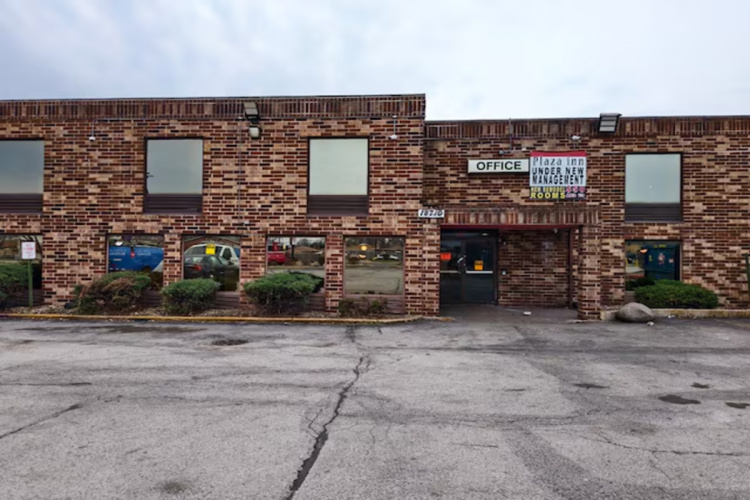 Plaza Hotel By Oyo Calumet Park Near Alsip I 57 - Tinley Park, IL