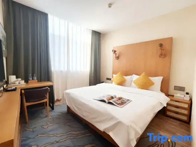 Standard Double room with garden view