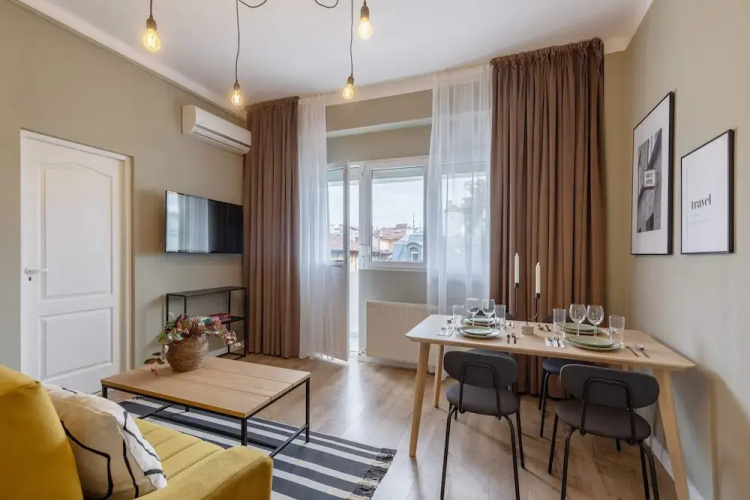 Efficient Studio Apartments on Calea Victoriei - Smart Layouts & Central Access
