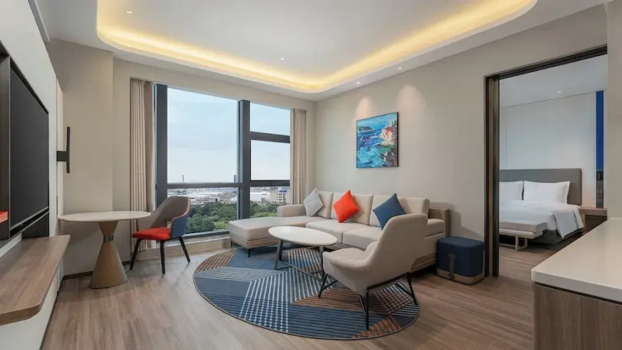 1 Bedroom Suite