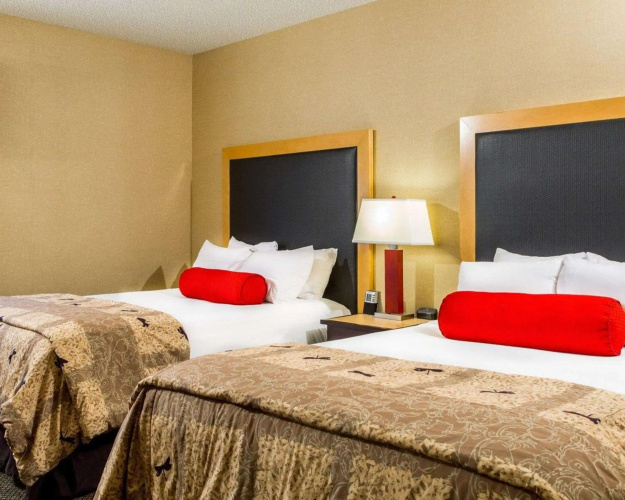 Cambria Hotel Traverse City