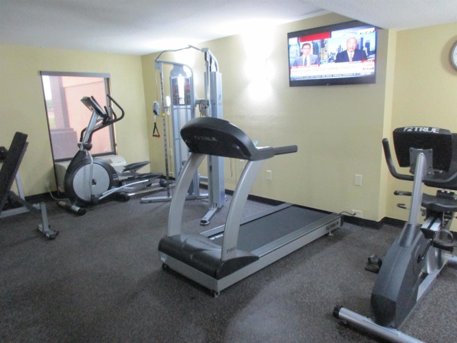 Best Western Plus Jonesboro Inn & Suites photo 28
