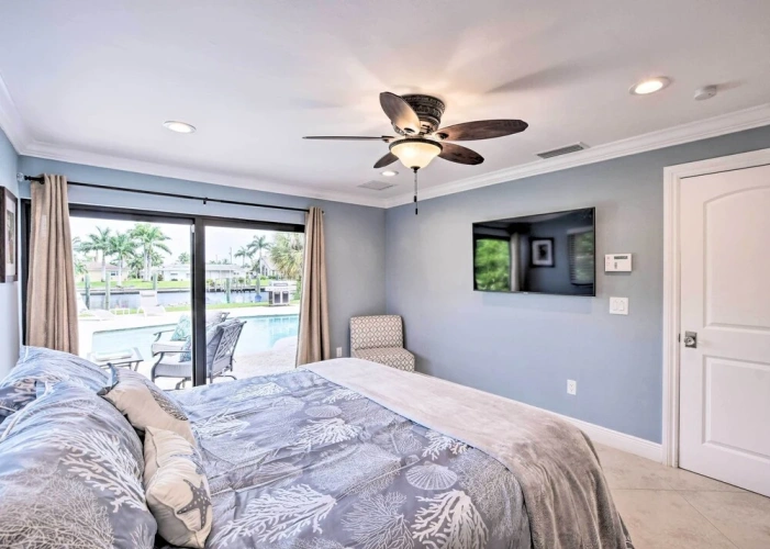 4 Bedrooms Cottage