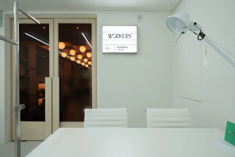 Workers Hotel Ansan by Anook