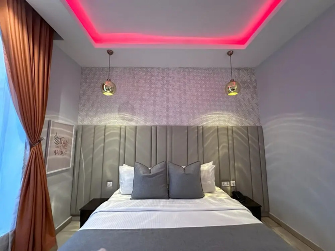 Mayhill Hotel