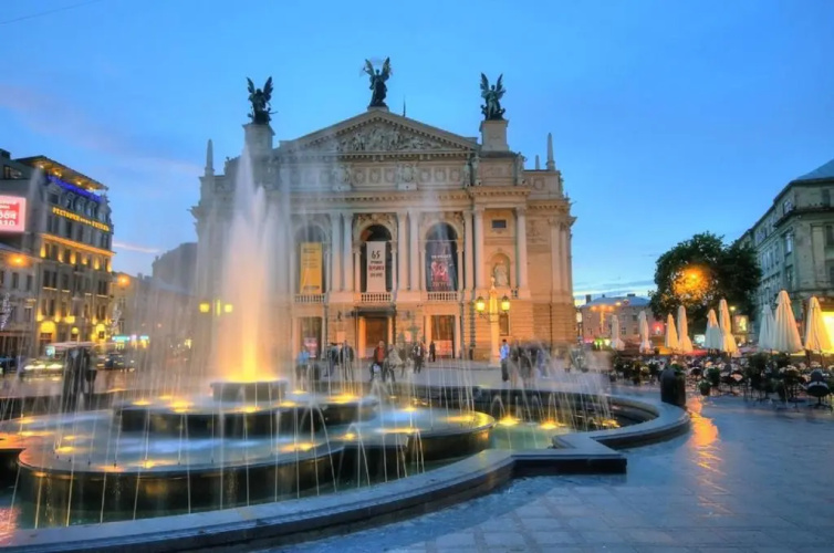 Apartment on Zamarstynivska 20