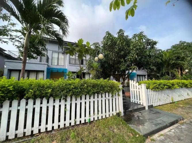 3 Bedrooms Villa
