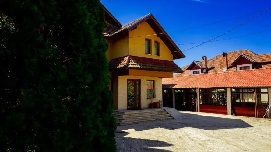. TRANSYLVANIA HILLS Pensiune turistica