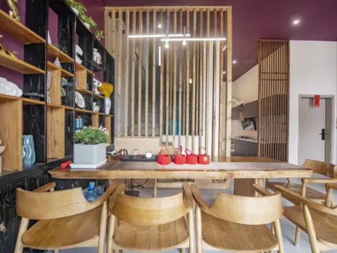 Yiningju Homestay