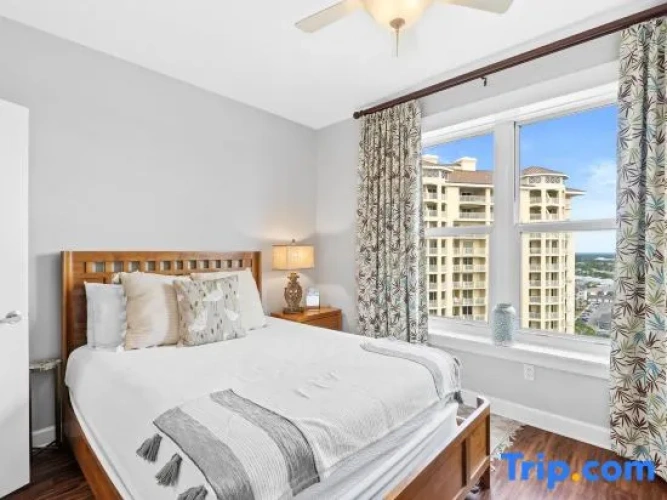 3 Bedrooms Apartment