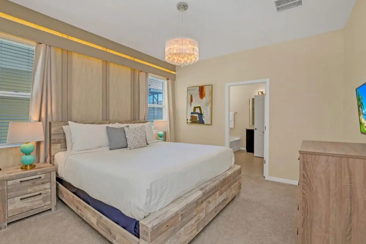 6047 Broad Oak Drive
