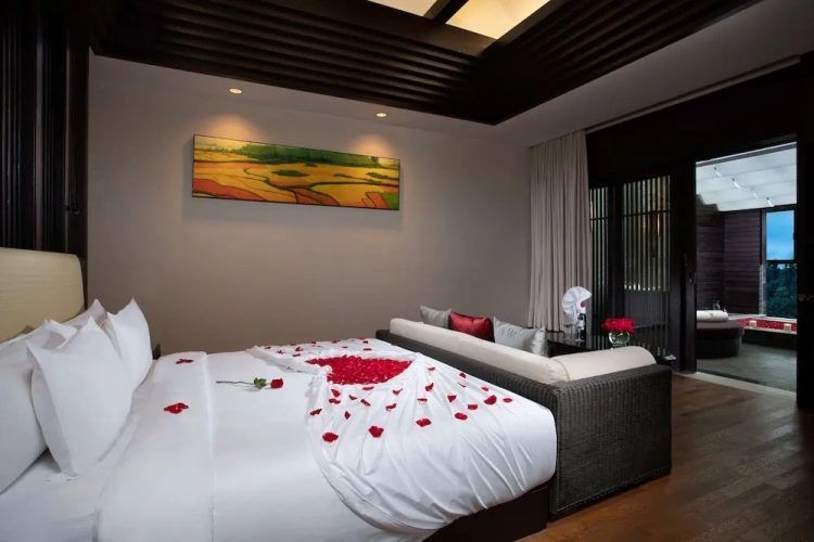 Standard Double room with balcony