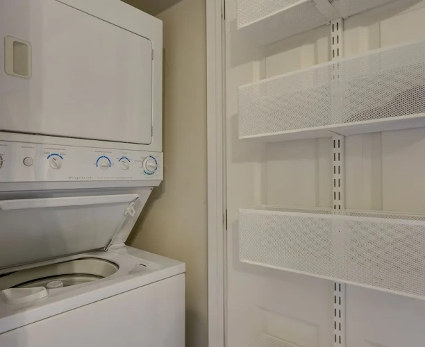 1 Bedroom Apartment with balcony